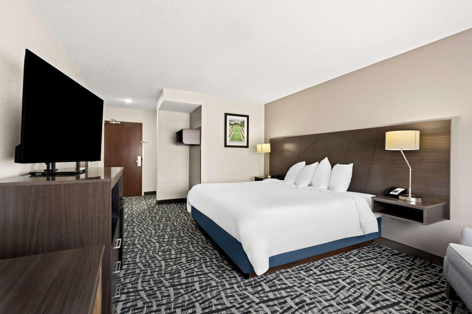 Best Western Bryan College Station Exterior photo